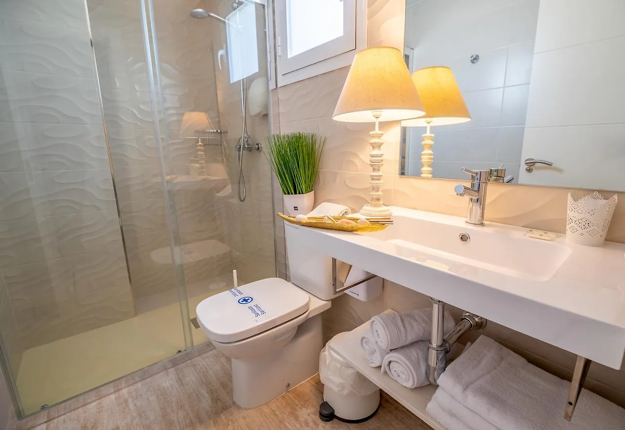 Guest house Petit Malaga Congress Hotel